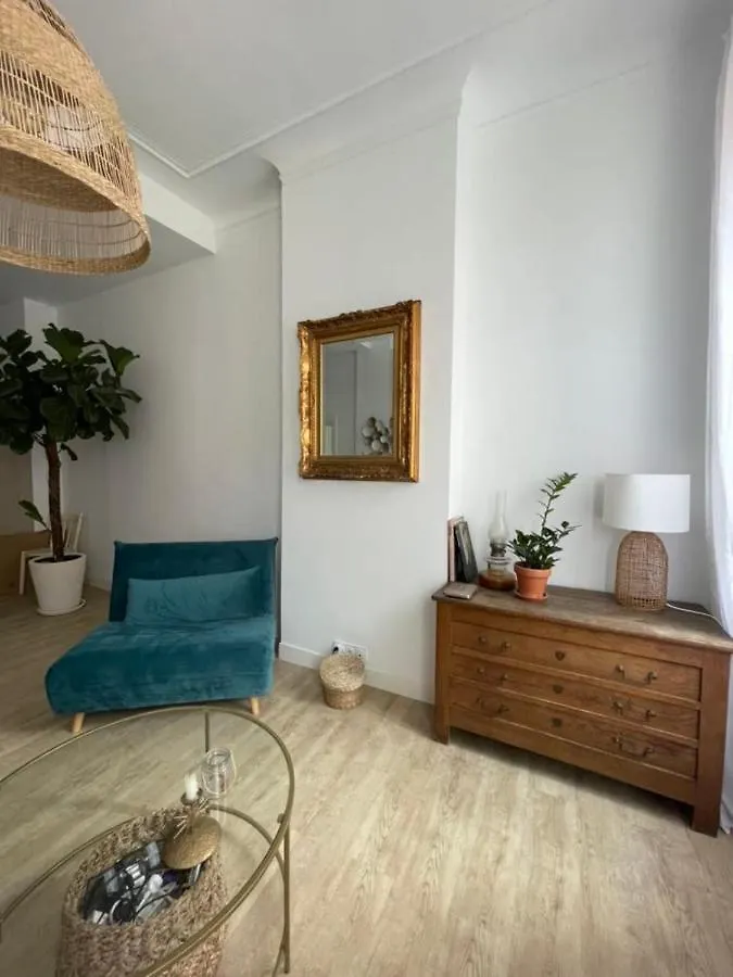 Appartement Elegant Apt In The Heart Of Marseille